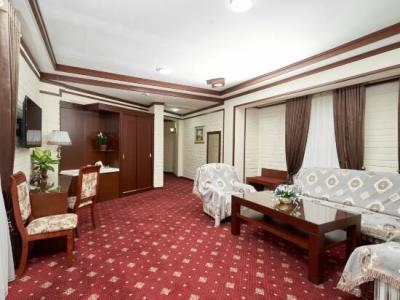 Rakat Plaza - 73