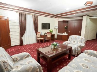 Rakat Plaza - 71