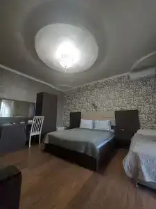 Motzart Hall - 61