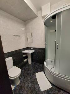 Motzart Hall - 82