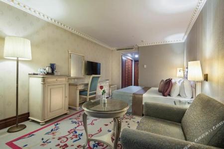Merit Crystal Cove Casino & Spa - 50