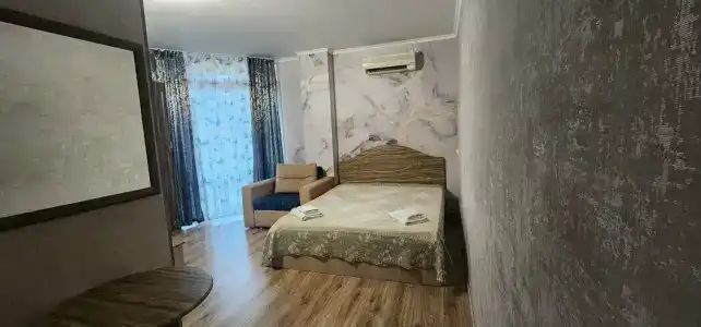 Дельфина - 61