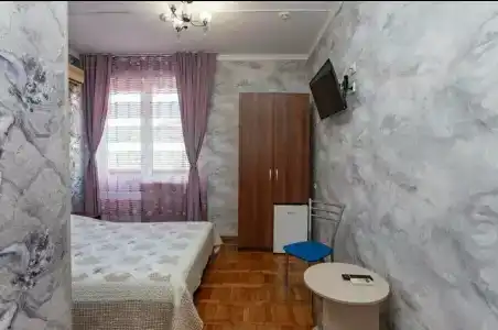 Дельфина - 65