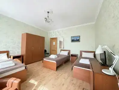 Адмирал - 84