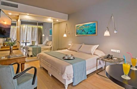 Swell Boutique - 167