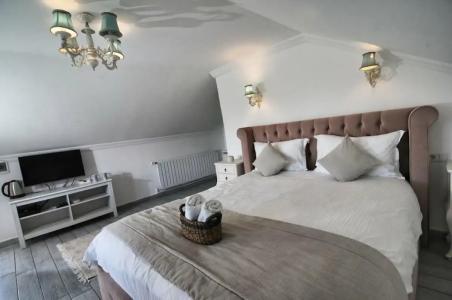 Beyaz Ev Agva - Adult only +15 - 308