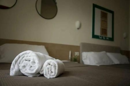 Ideal Boutique - 625