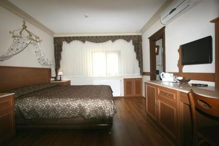 Grand Peninsula - 44