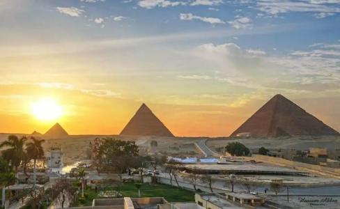 Pyramids View Inn - 364