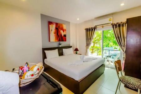 Baan Yuyen Karon Guesthouse - 88