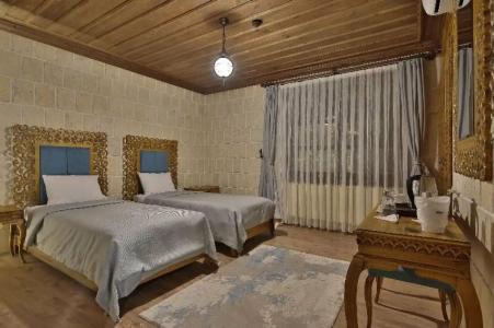 Elevres Stone House - 97