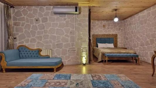 Elevres Stone House - 296