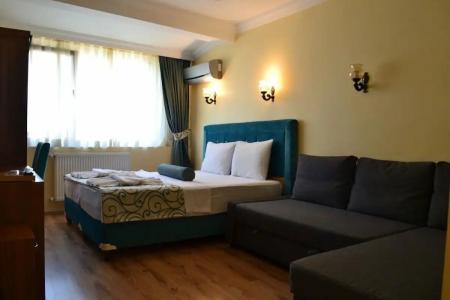 Riverland Suites - 400