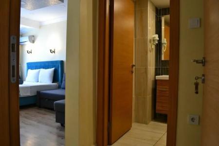 Riverland Suites - 188