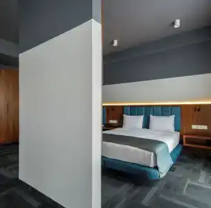 Address Inn - 52