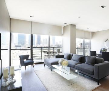 City Walk 1 by Sonder - 100