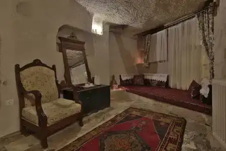 Village Cave House - 40