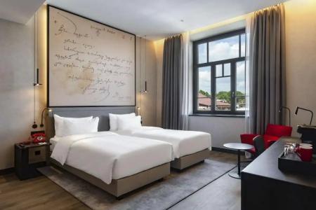 Radisson Red - 143