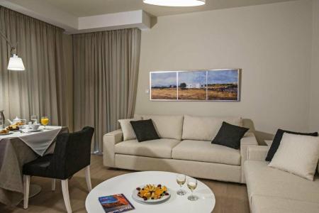 Swell Boutique - 301