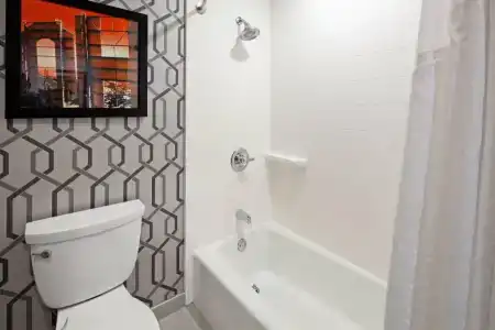 Holiday Inn Express Hollywood Walk Of Fame, An Ihg - 323