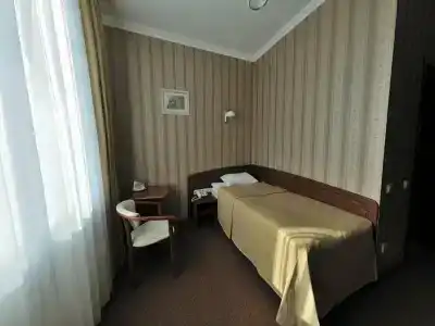 Замковый - 66