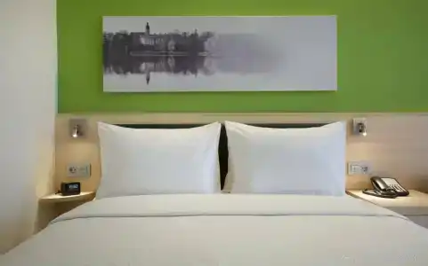 Hampton by Hilton Minsk City Centre  - 64