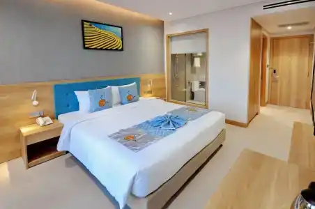 Sun Kiss - 128