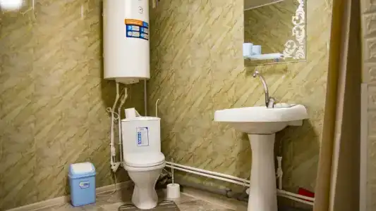 У Анжелы - 29