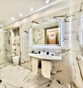 Harry's Bar Trevi & Restaurant - 58