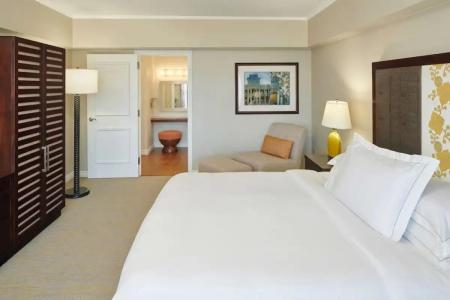 Hilton Grand Vacations Club at Hilton Hawaiian Village - 108