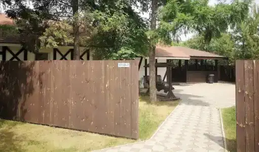 Подгородный - 108