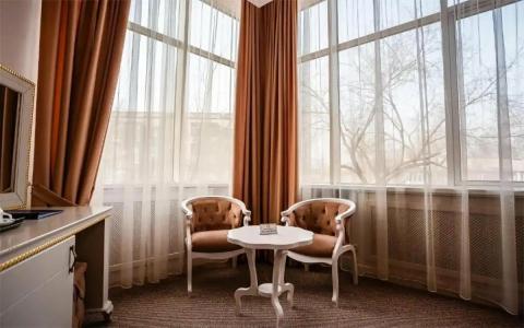 Grand Sapphire - 63