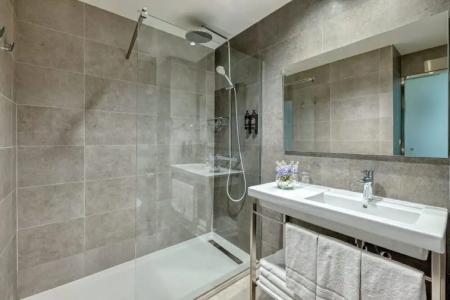 Virgen de los Reyes - 93