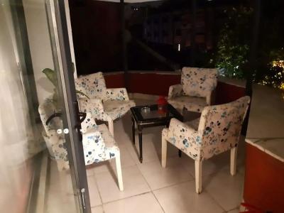 Corner Hot - 68