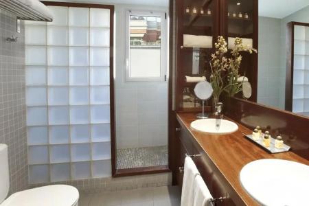 ApartSenator Barcelona - 80