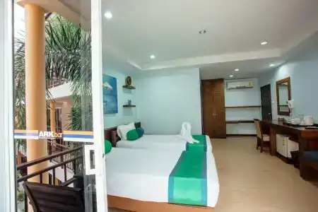 Ark Bar Beach Resort - 204