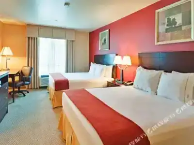 Holiday Inn Express Hollywood Walk Of Fame, An Ihg - 130