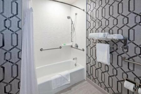 Holiday Inn Express Hollywood Walk Of Fame, An Ihg - 263