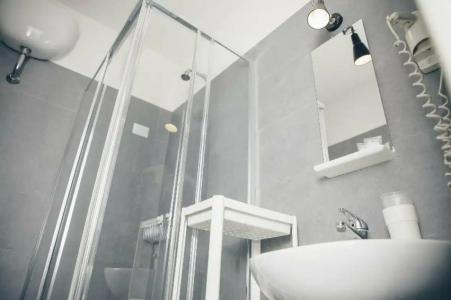 Ideal Boutique - 197