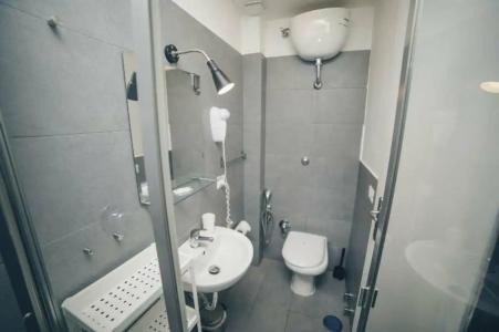 Ideal Boutique - 560