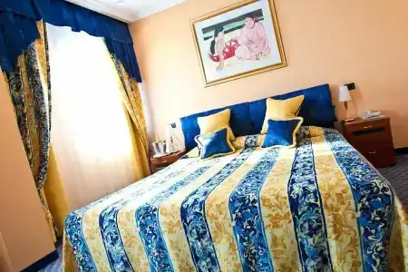 River Palace - 125
