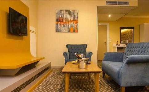 COMFORT BEYLİKDÜZÜ - 150