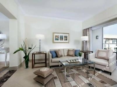 Cairo Pyramids - 299