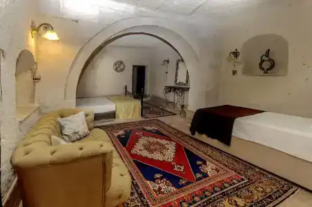 Nessa Cave - 318