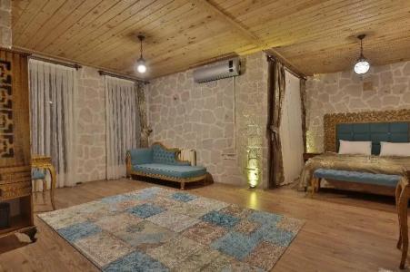 Elevres Stone House - 232
