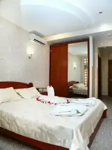 Маджестик - 71