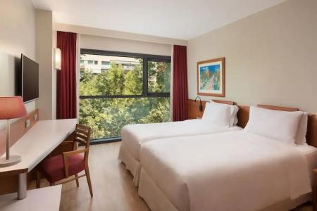 Four Points by Sheraton Barcelona Diagonal - 59