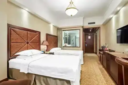 Grand Regency Qingdao - 69