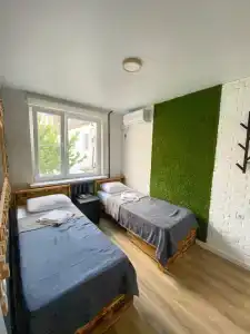 GreenWall - 60