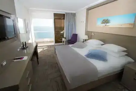 Vert Dead Sea - 63